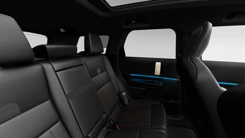 2026 MINI Countryman - Image 40