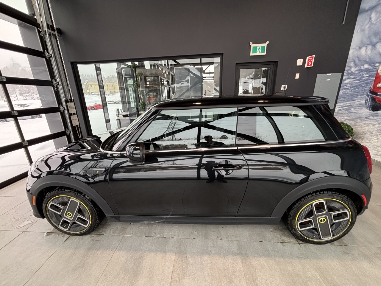 2023 Mini Cooper - Image 60