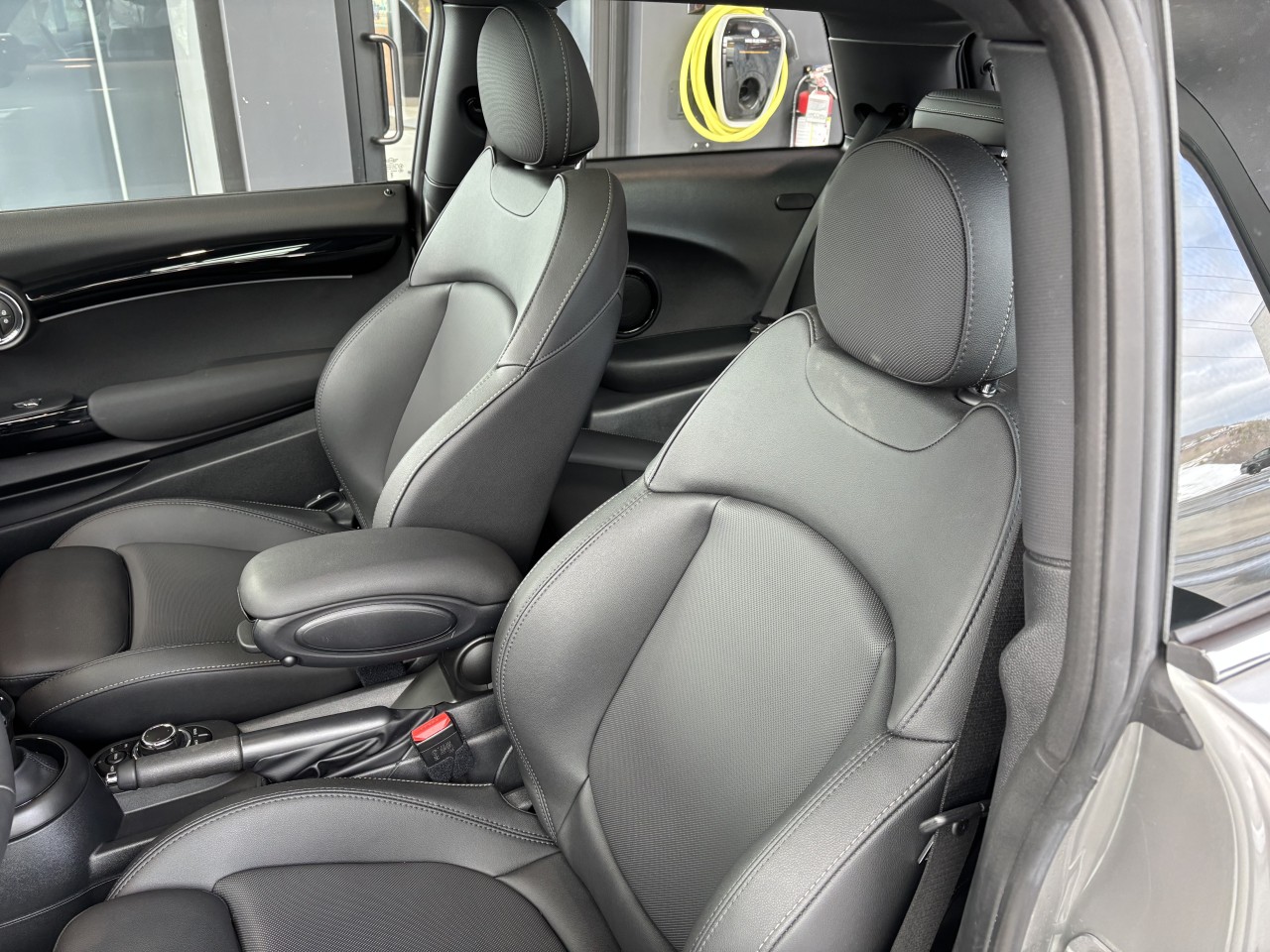 2024 Mini Cooper - Image 45