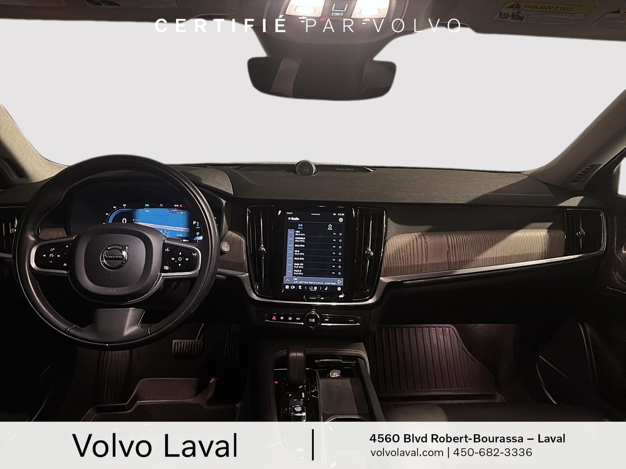 2022 Volvo V90 Cross Country - Image 37