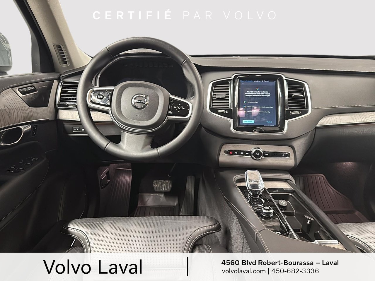 2025 Volvo XC90 Plug-In Hybrid - Image 32