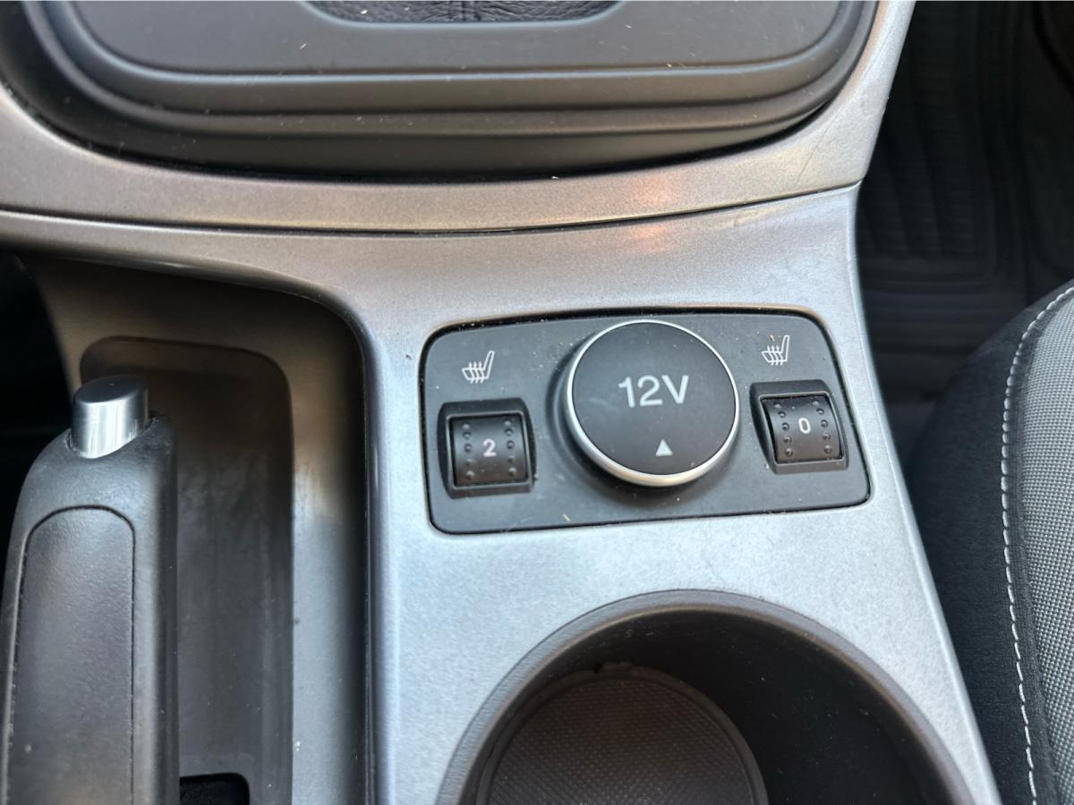 2016 Ford Escape - Image 36