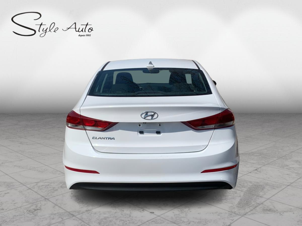 2017 Hyundai Elantra - Image 42