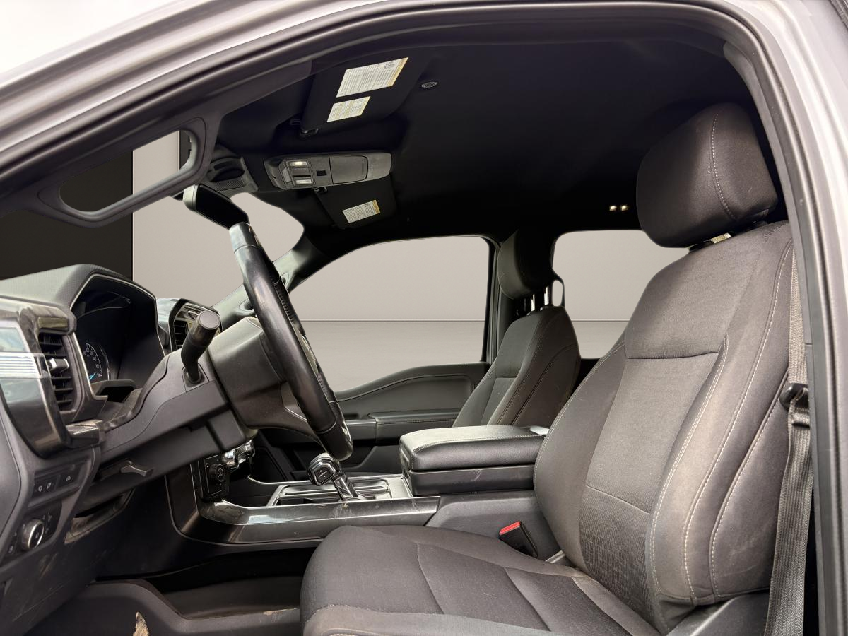 2022 Ford F-150 Hybrid - Image 32