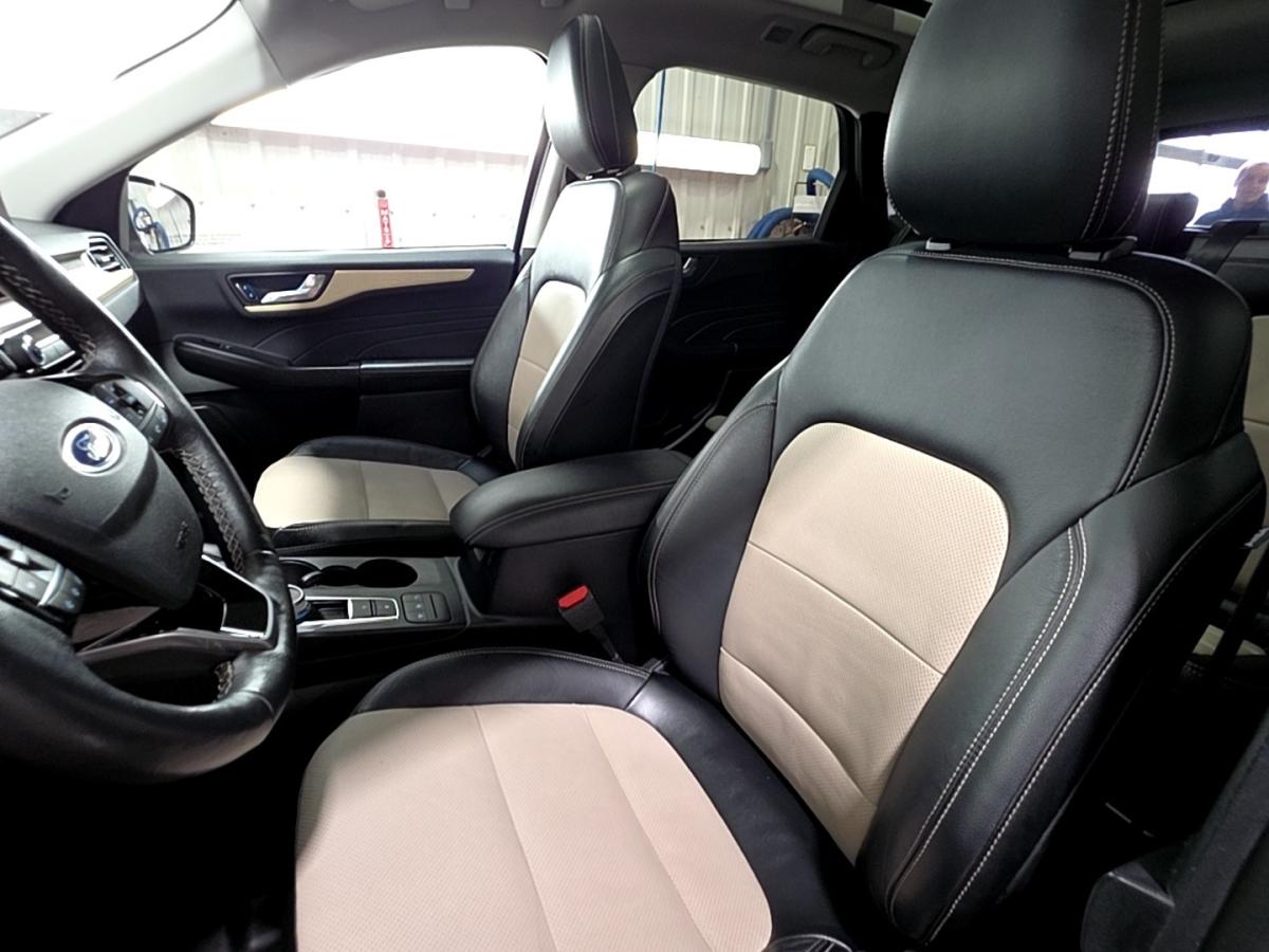 2022 Ford Escape - Image 95