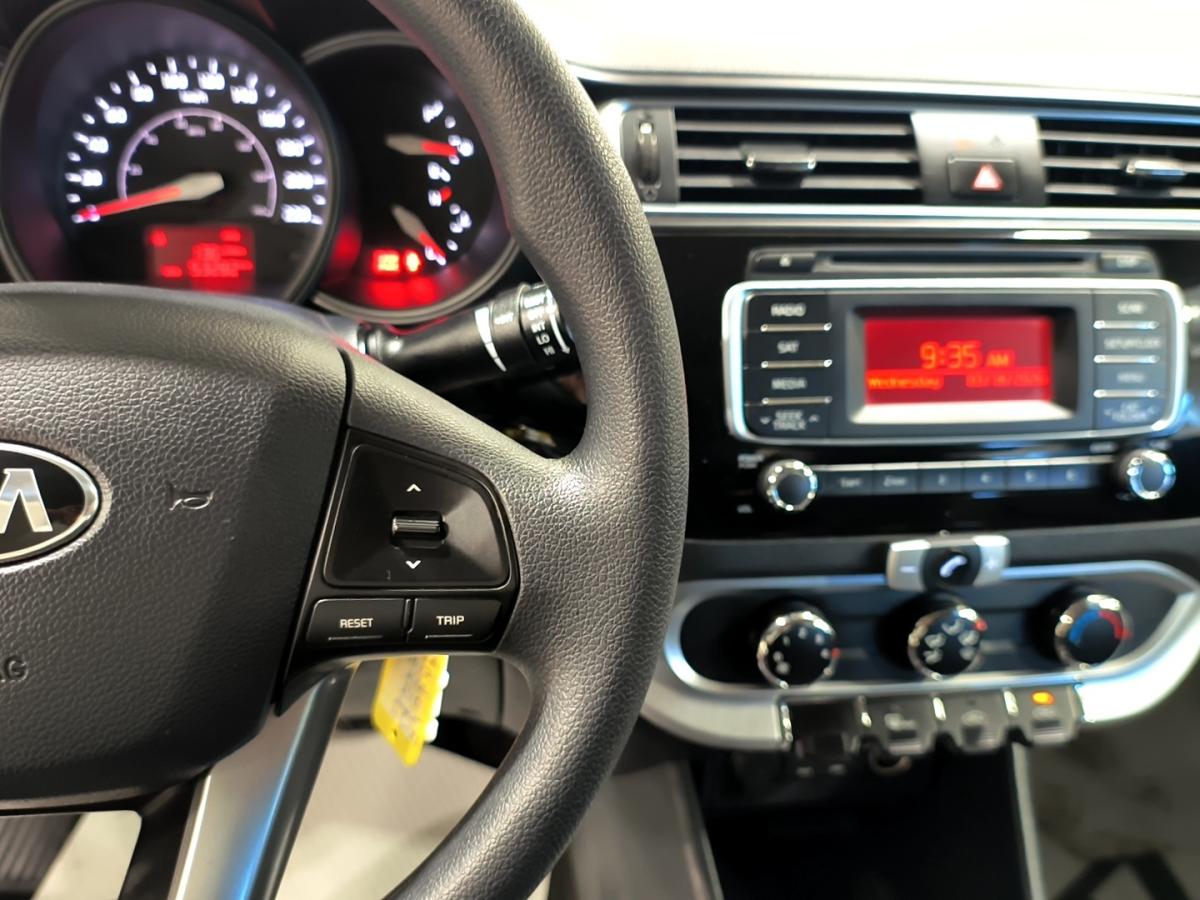 2017 Kia Rio - Image 111