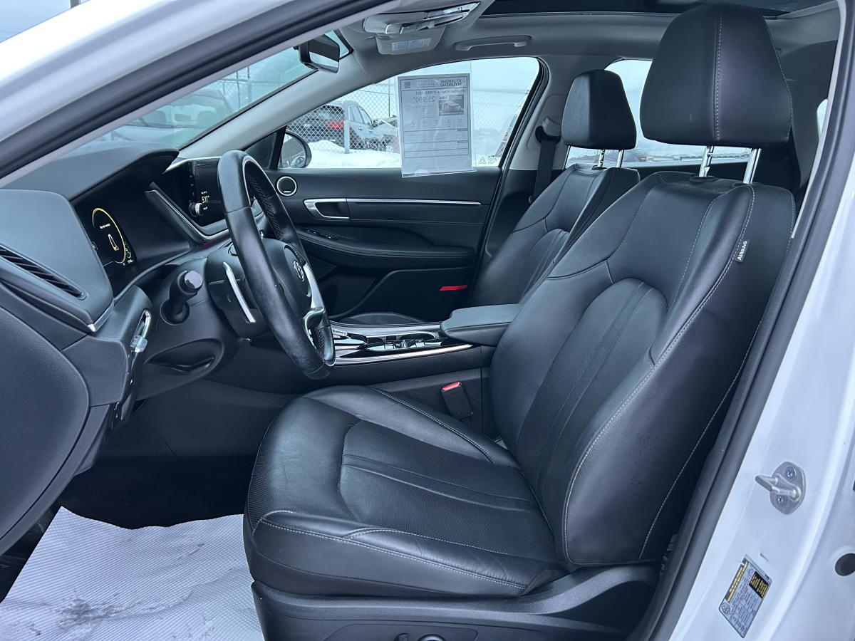 2023 Hyundai Sonata Hybrid - Image 13