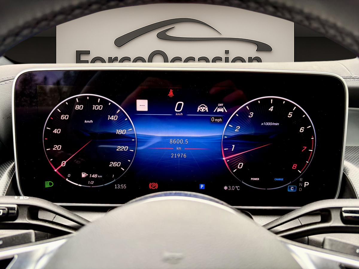 2025 Mercedes-Benz GLC 300 - Image 135