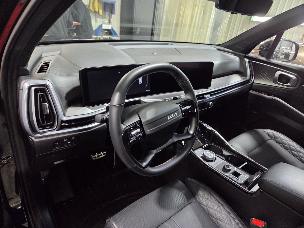 2026 Kia Sorento PHEV - Image 38