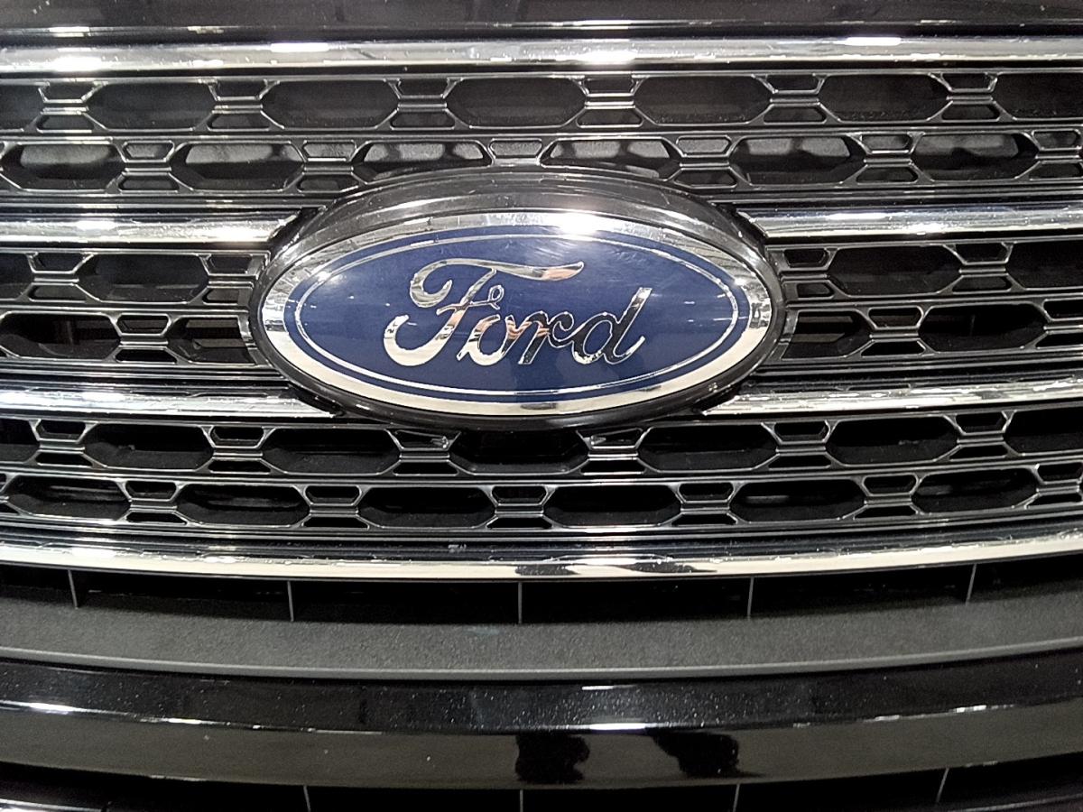 2022 Ford Explorer - Image 159