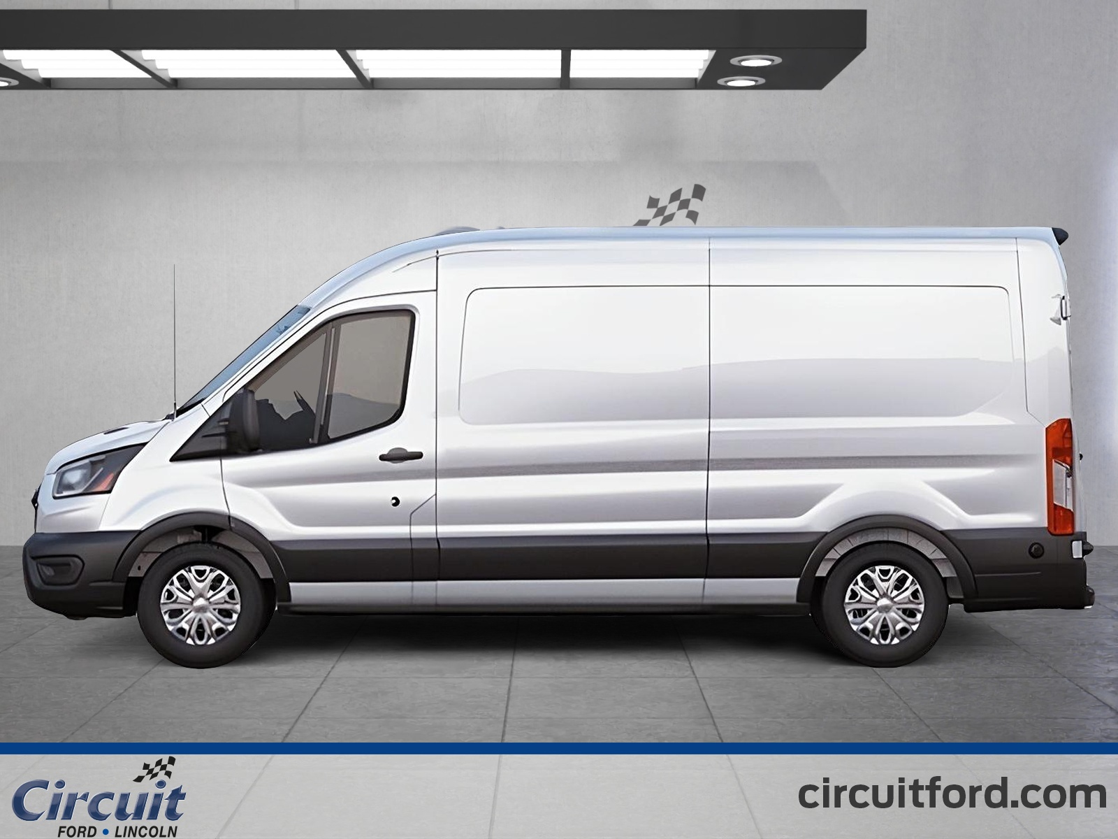 2025 Ford E-Transit - Image 37