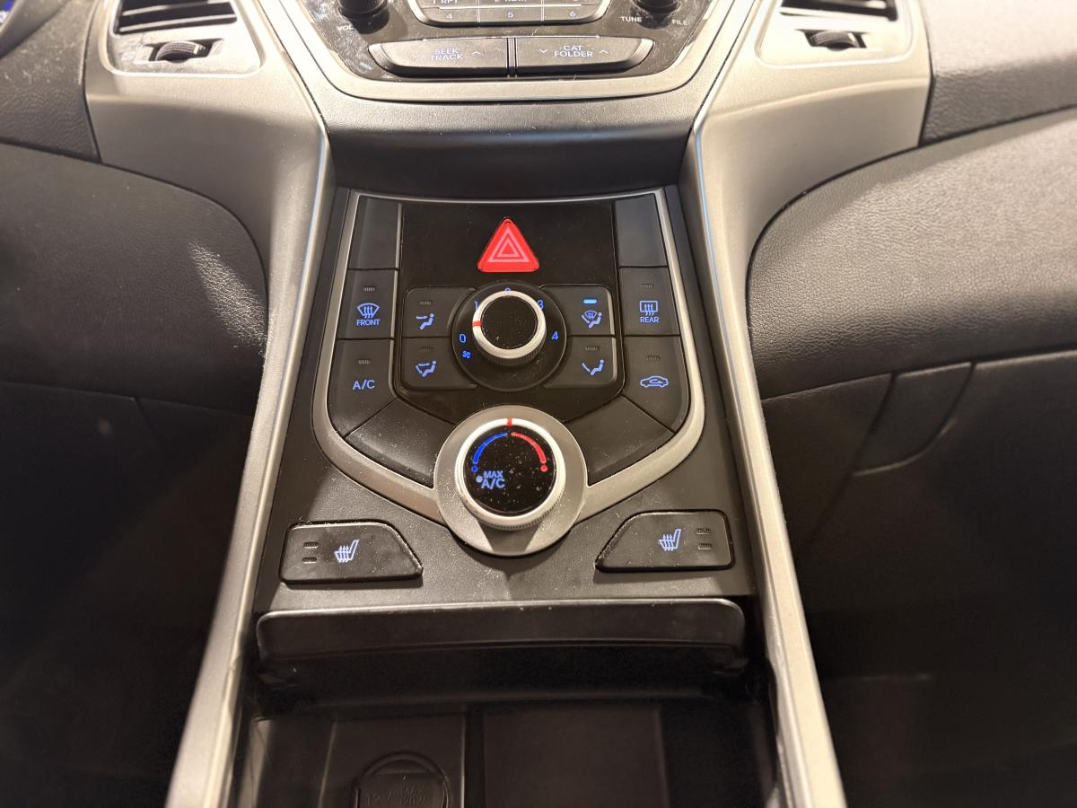2016 Hyundai Elantra - Image 136