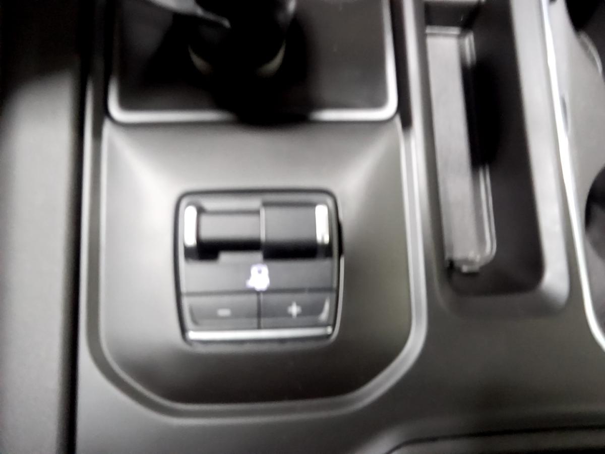 2025 GMC Sierra 1500 - Image 204