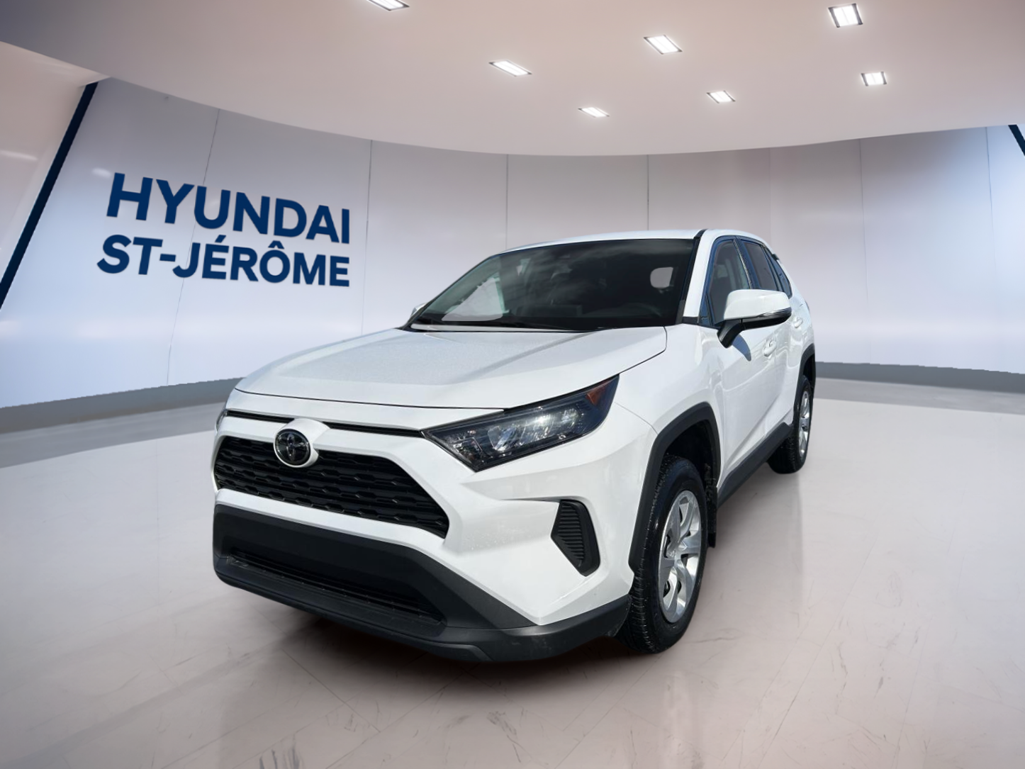 2022 Toyota RAV4 - Image 29