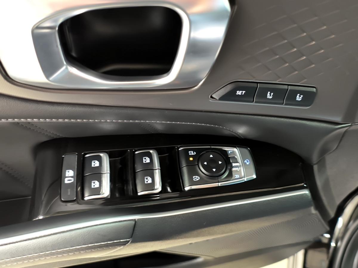 2025 Kia Sorento - Image 141