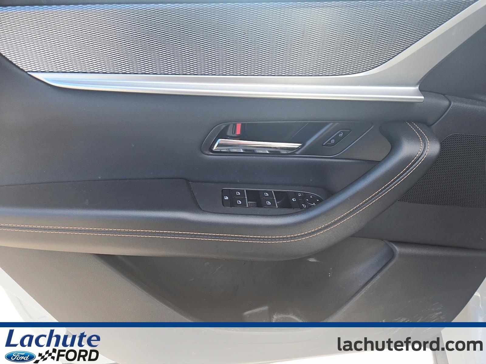 2024 Mazda CX-90 PHEV - Image 44