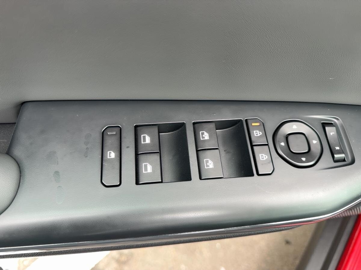 2025 Kia K4 - Image 121
