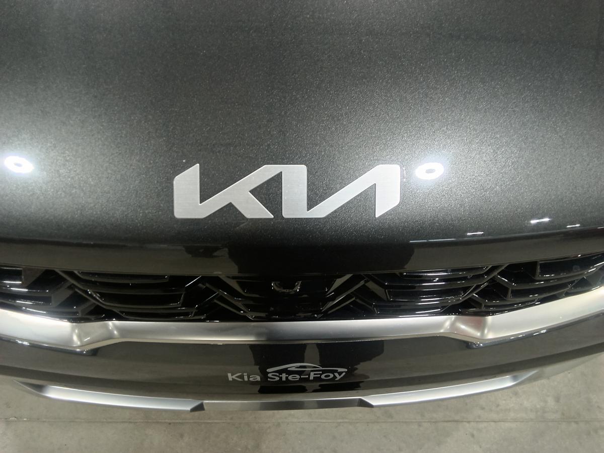 2025 Kia Sorento PHEV - Image 187