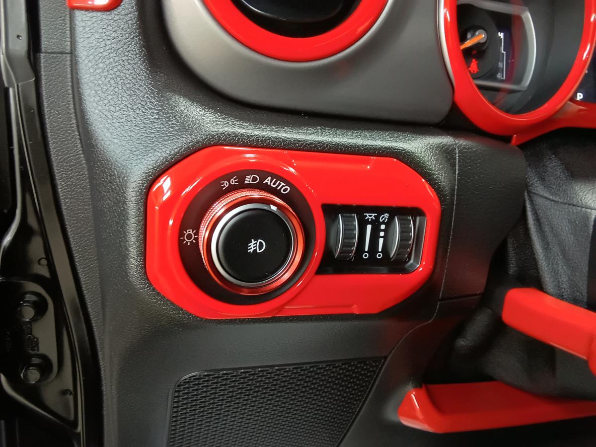 2021 Jeep Wrangler - Image 180