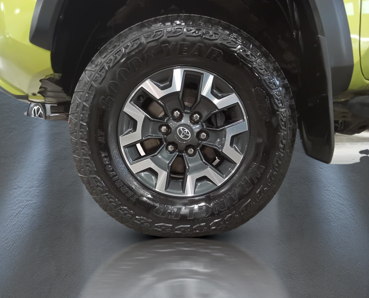 2023 Toyota Tacoma - Image 161