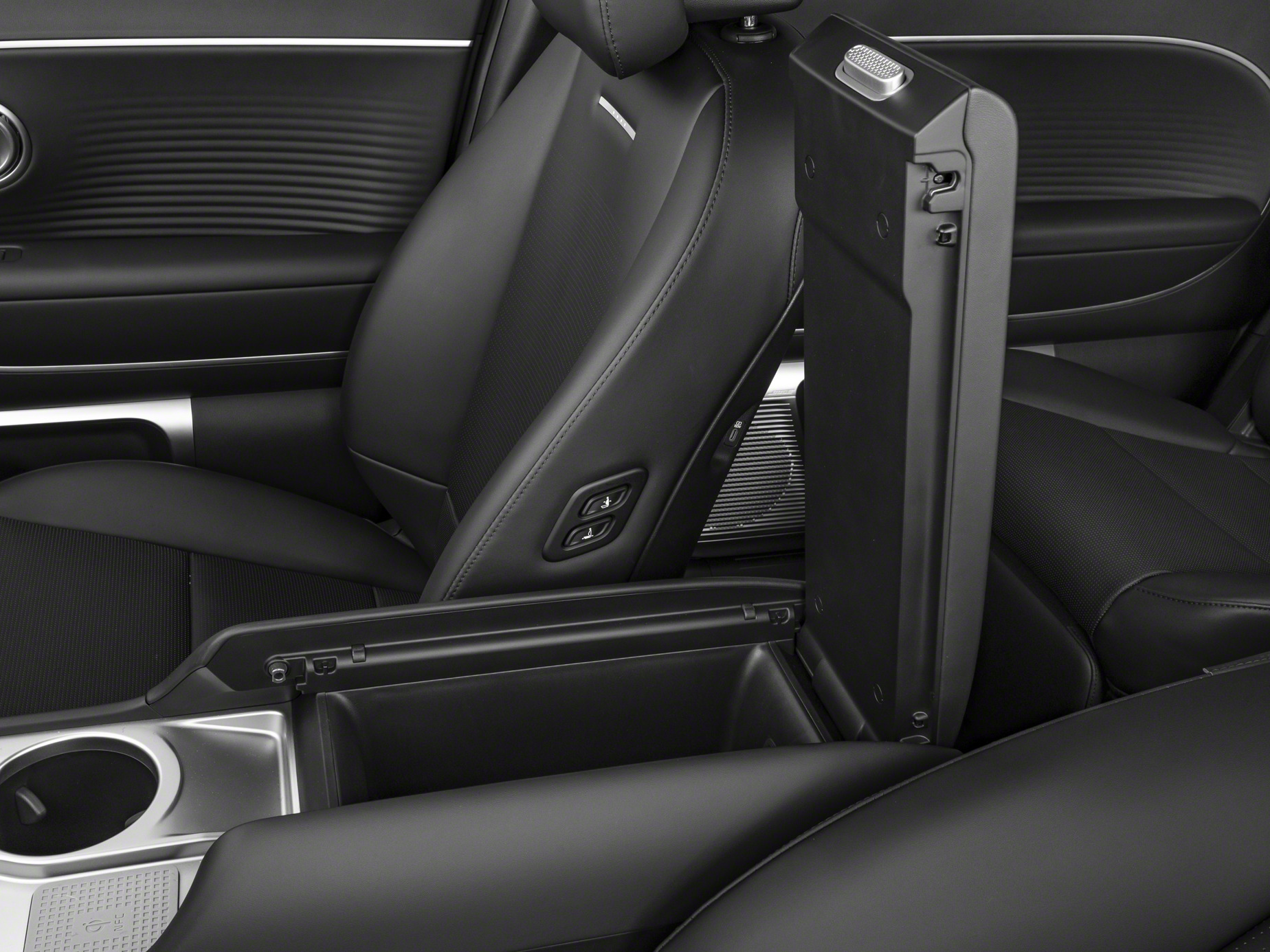 2026 Hyundai IONIQ 9 - Image 88
