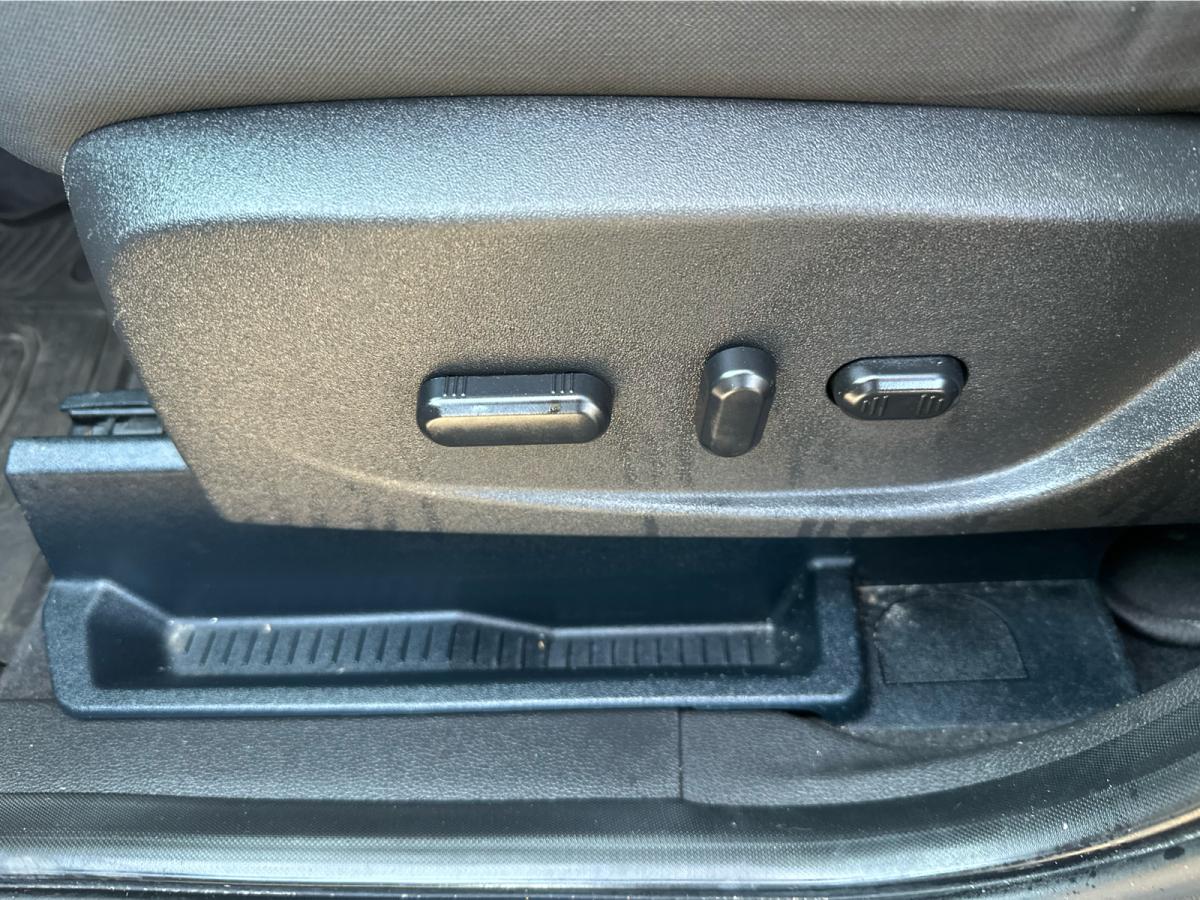 2016 Ford Escape - Image 170