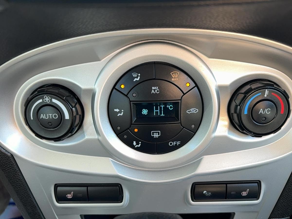 2015 Ford Fiesta - Image 132