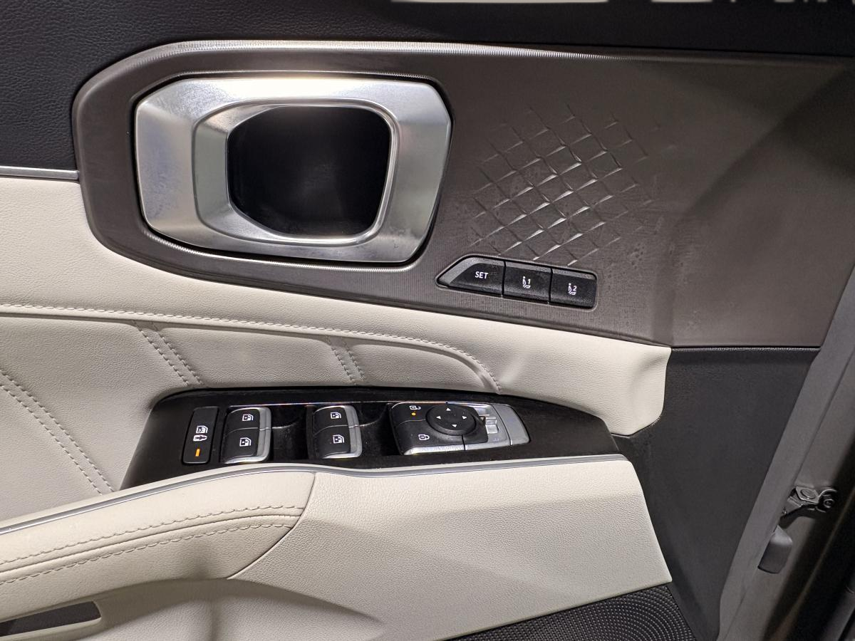 2025 Kia Sorento HEV - Image 215