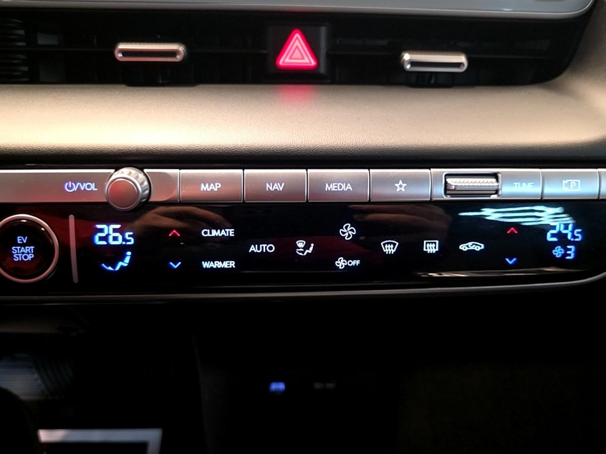 2023 Hyundai IONIQ 5 - Image 100