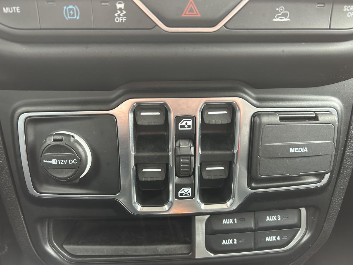 2021 Jeep Wrangler 4xe - Image 84