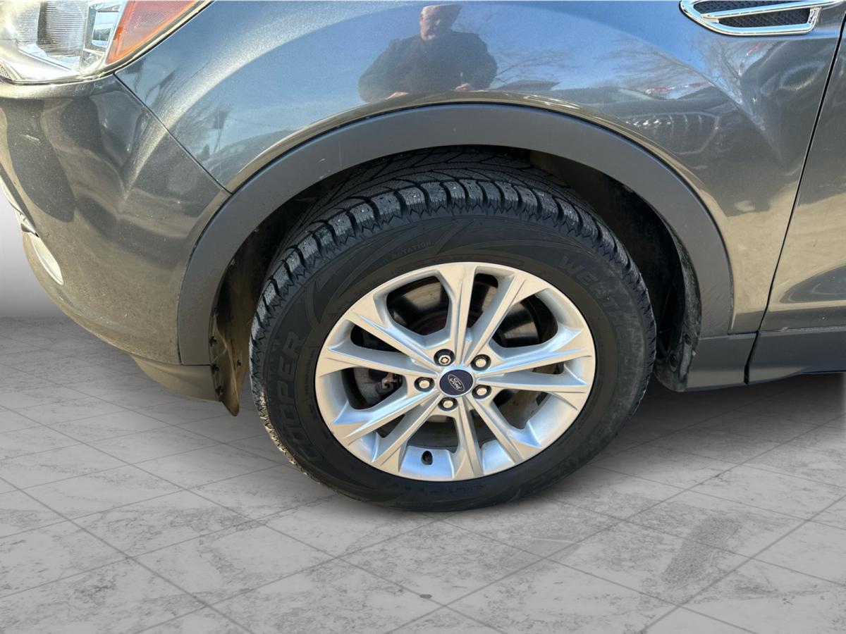 2016 Ford Escape - Image 184