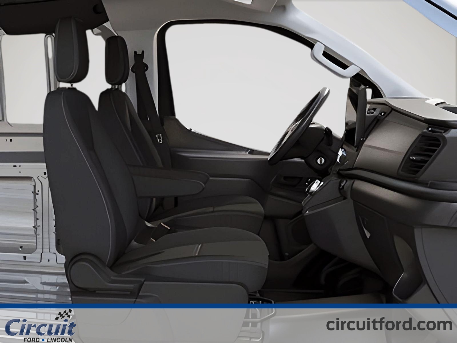 2025 Ford E-Transit - Image 60