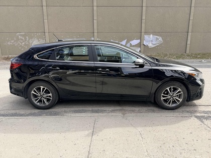 2023 Kia Forte5 - Image 16