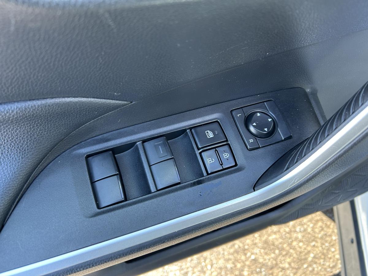 2022 Toyota RAV4 - Image 100