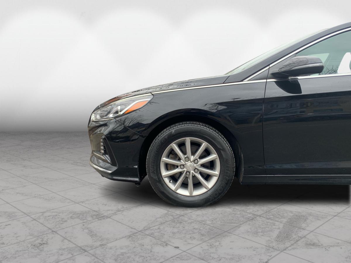 2018 Hyundai Sonata - Image 180