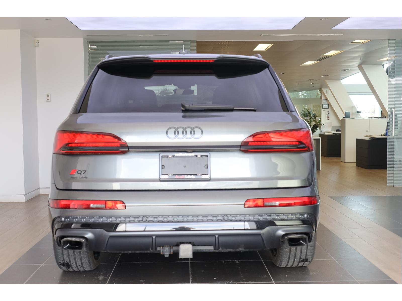 2025 Audi Q7 - Image 129