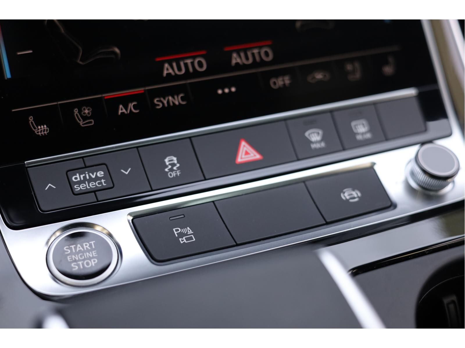 2025 Audi Q7 - Image 142