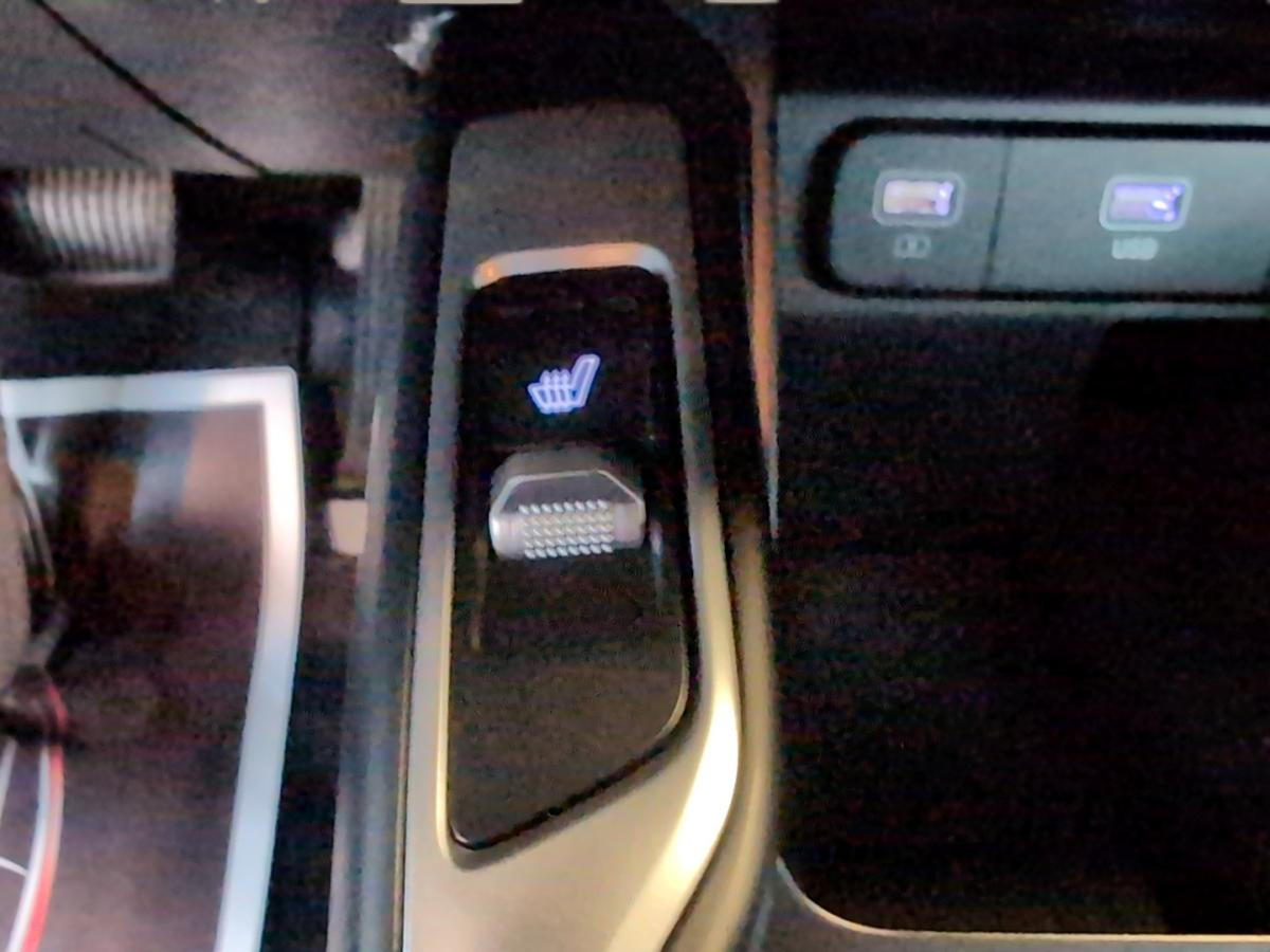 2023 Kia Sorento - Image 49
