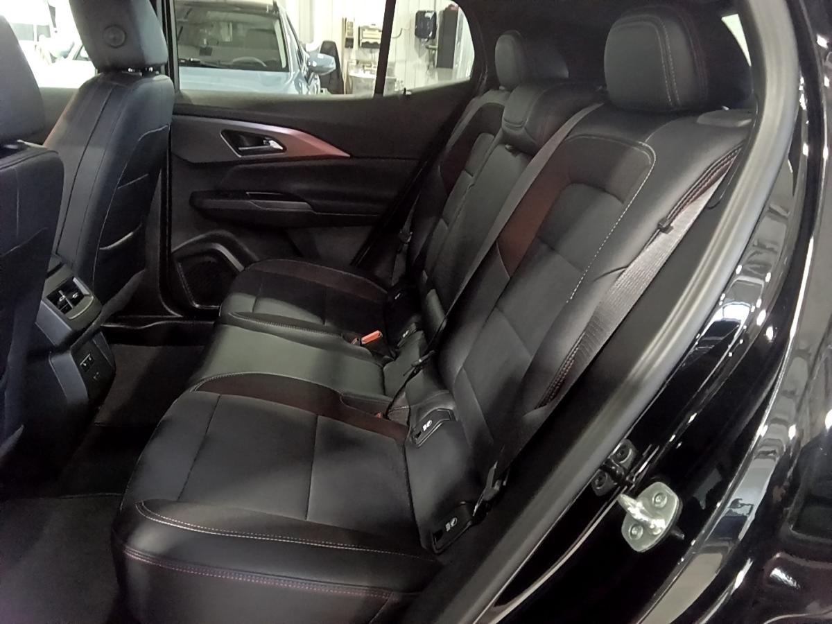 2025 Chevrolet Equinox EV - Image 308