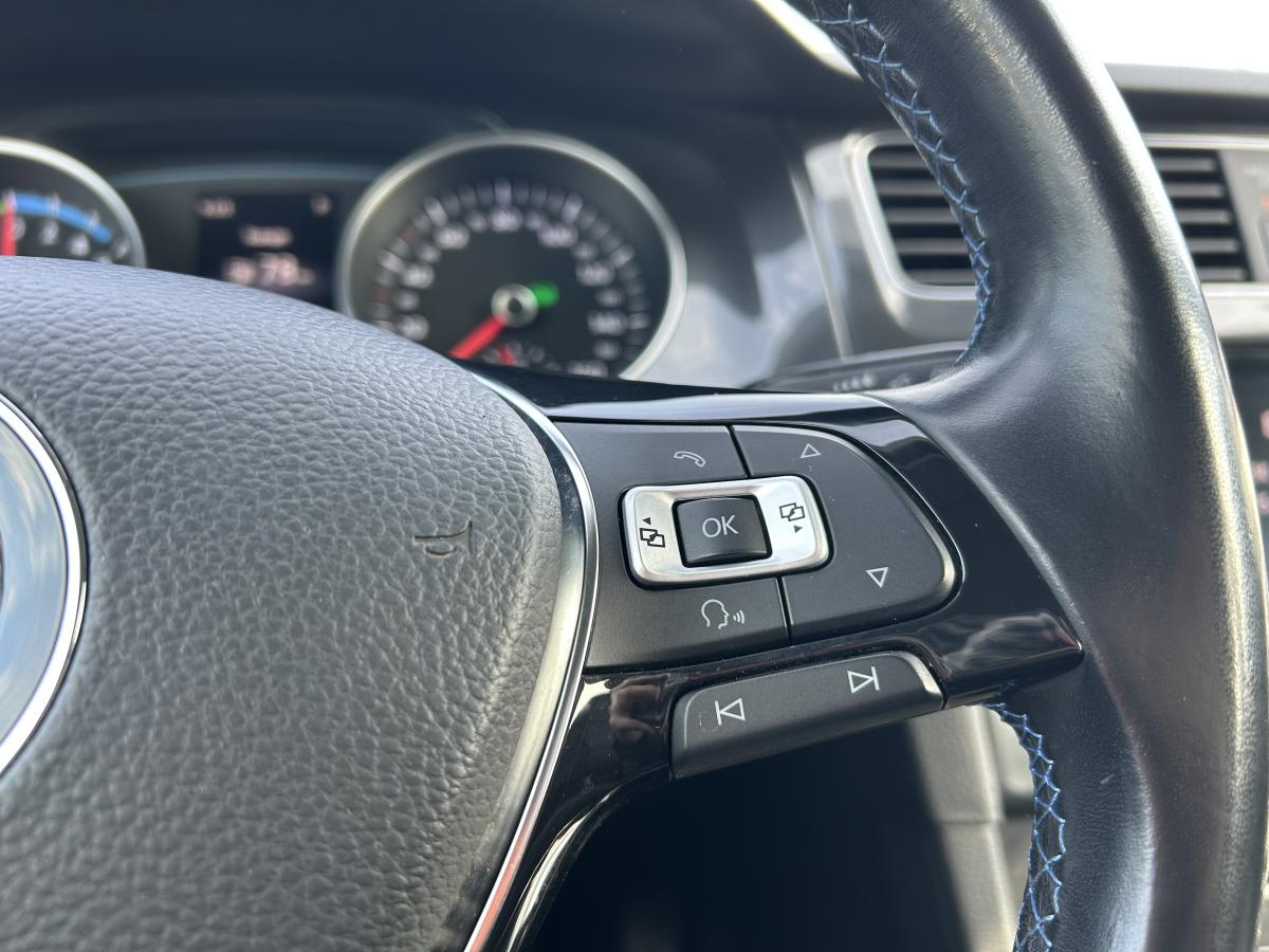 2018 Volkswagen e-Golf - Image 88