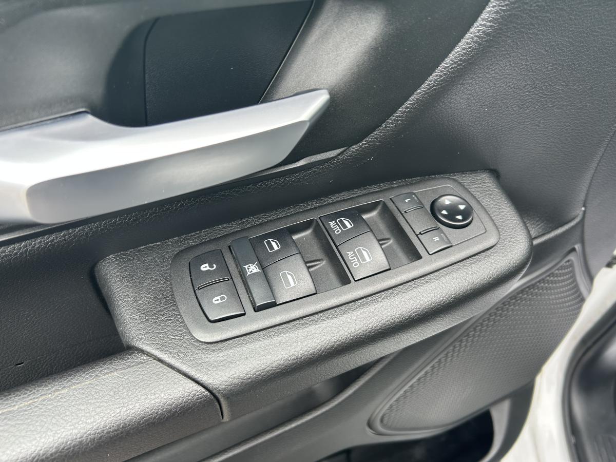 2022 RAM 1500 - Image 147