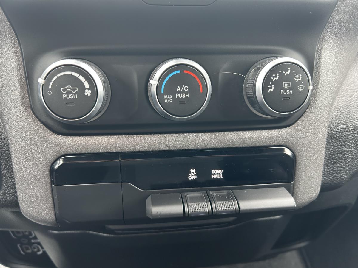 2022 RAM 1500 - Image 160