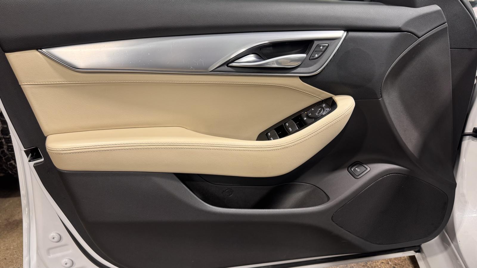 2022 Cadillac CT5 - Image 348