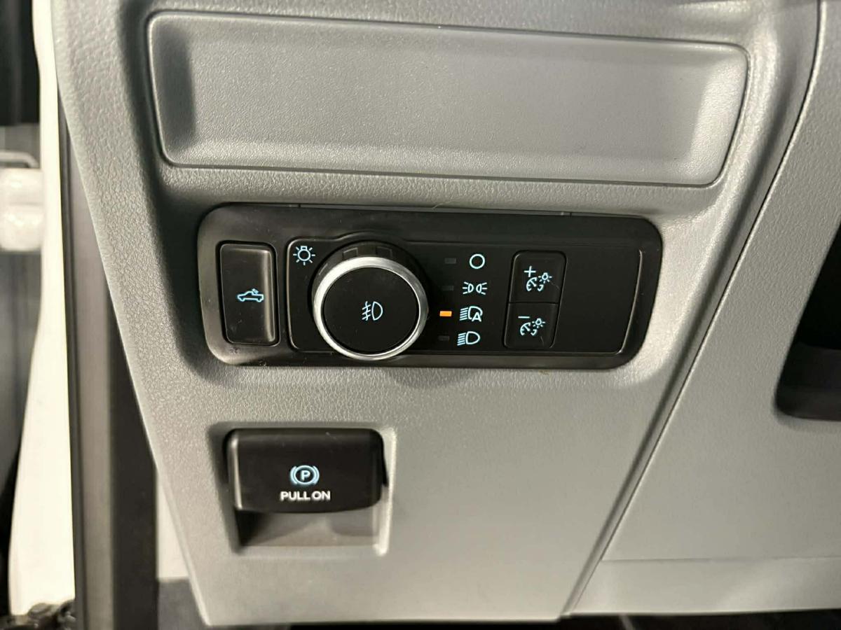 2022 Ford F-150 - Image 317