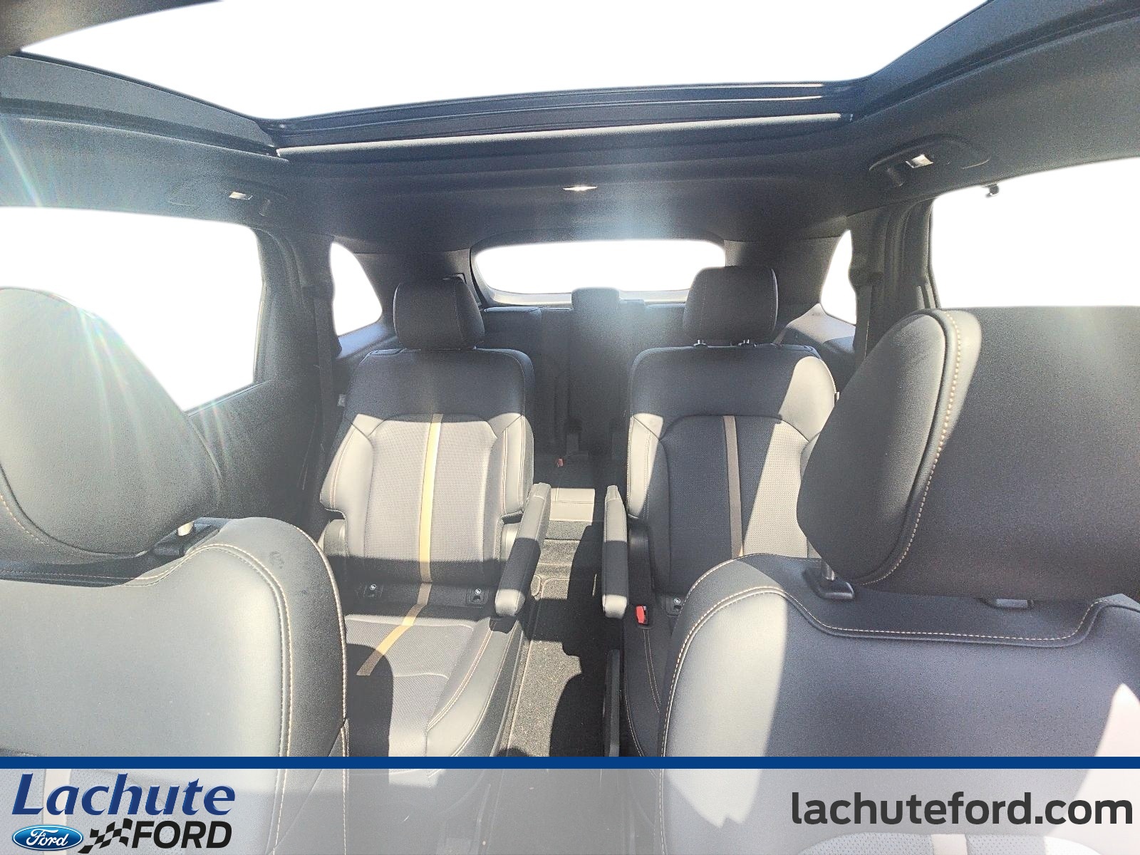 2024 Mazda CX-90 PHEV - Image 192