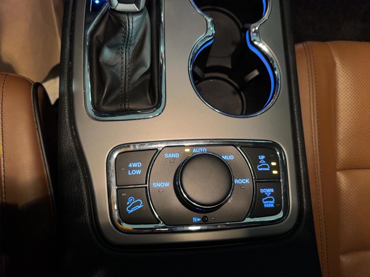 2021 Jeep Grand Cherokee - Image 285