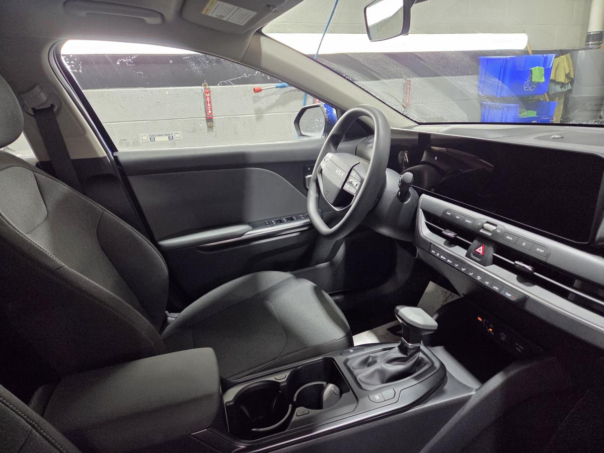 2025 Kia K4 - Image 298