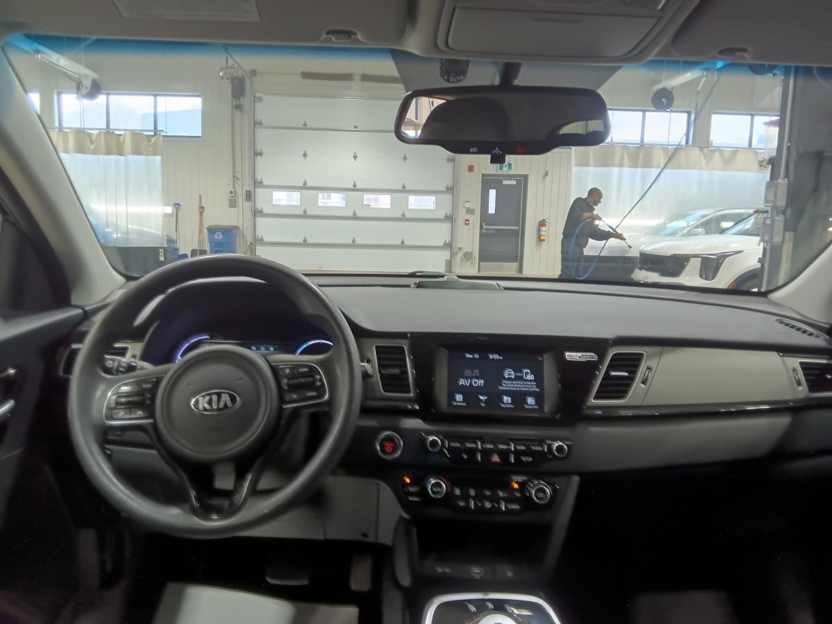 2019 Kia Niro - Image 56