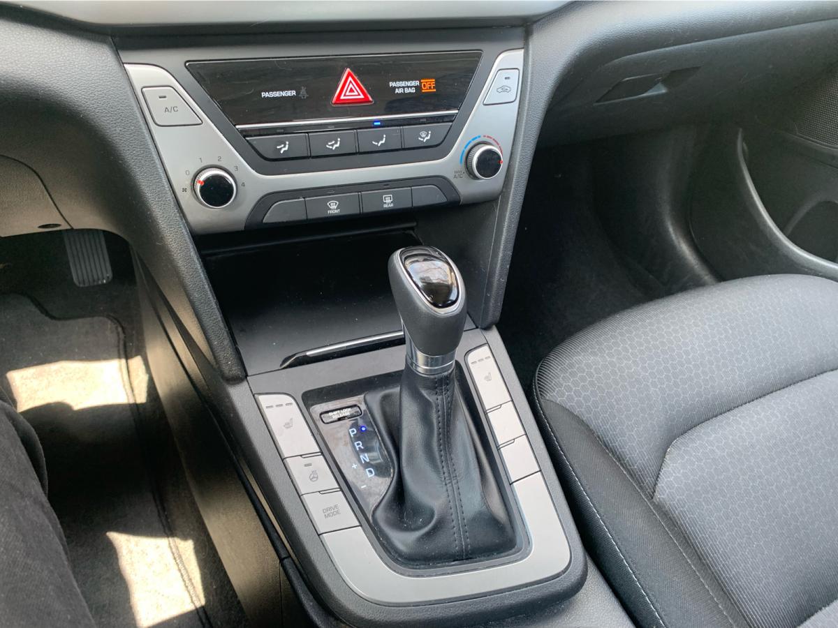 2017 Hyundai Elantra - Image 232