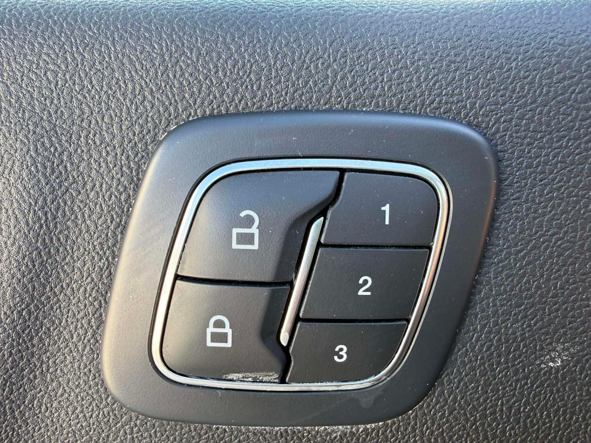 2023 Ford Escape - Image 327